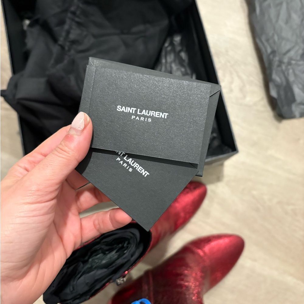 Saint Laurent Red Metallic Crack Leather Heel Ankle boots - Picture 9 of 11